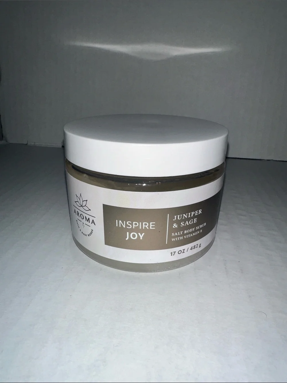 Aromatherapy Inspire Juniper & Sage Salt Body Scrub